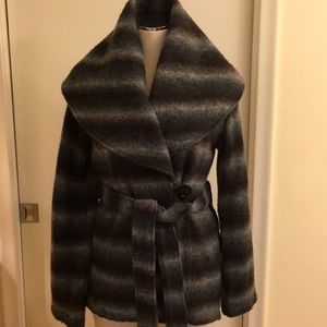 Cute knit jacket size M